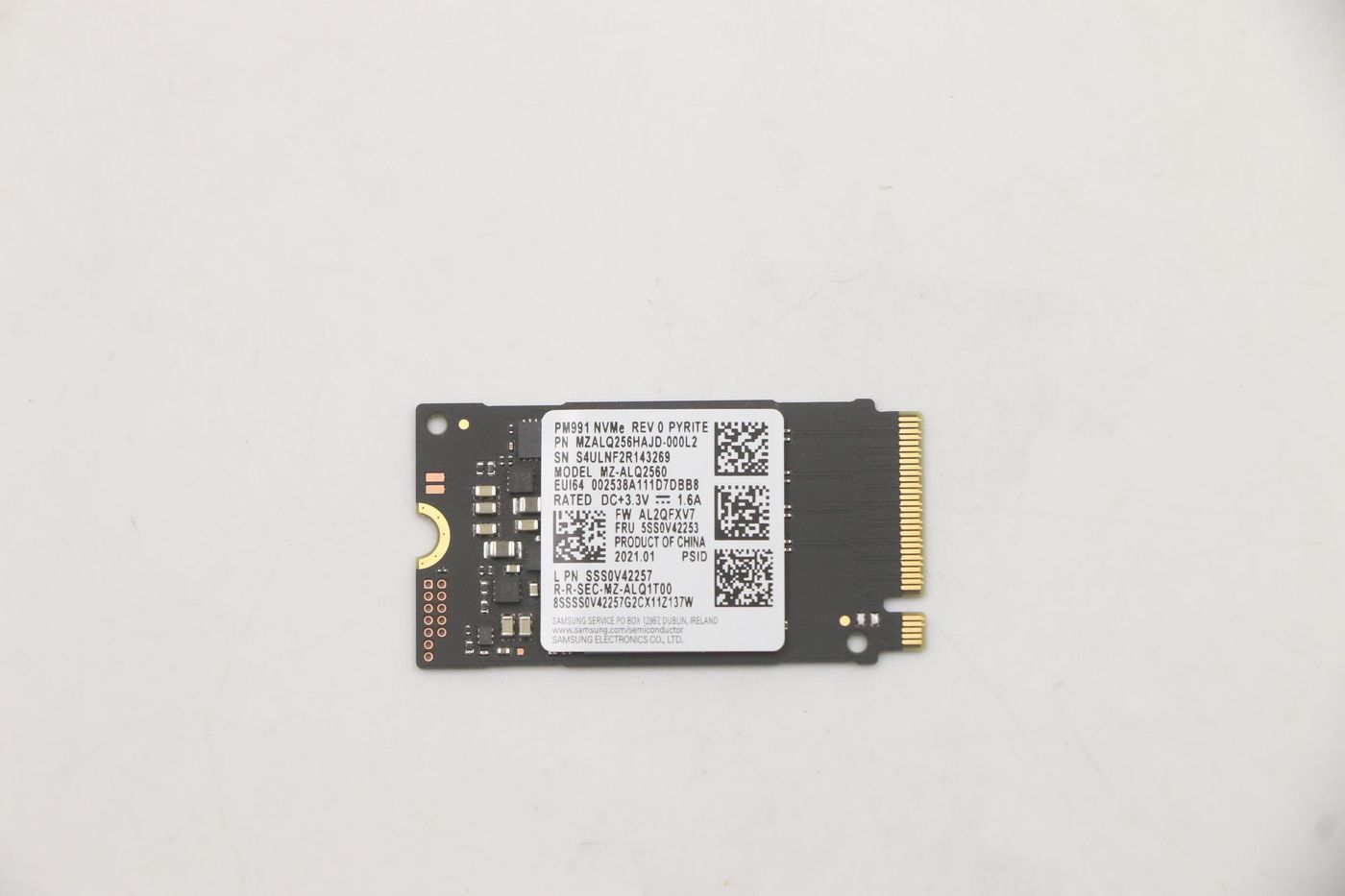 Lenovo 5SS0V42253 Internal SSD – 256GB M.2 PCI Express Solid State Drive