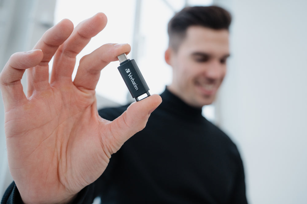 Verbatim 49459 USB Flash Drive – 128GB USB Type-C 3.2 Gen 1 Black