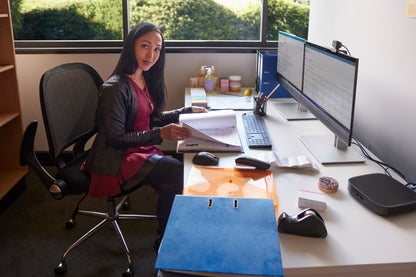 HP 53X27AA 325 FHD Webcam – 5MP USB Full HD 1080p Clip/Stand Black