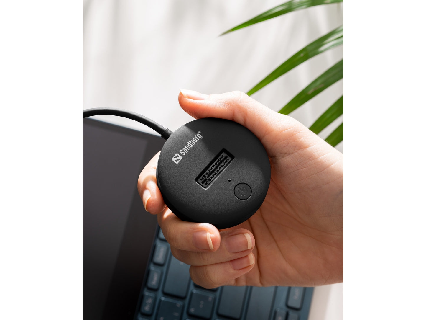 Sandberg 136-47 USB 3.2 Dock for M.2 NVMe SSD – 10Gbps Docking Station