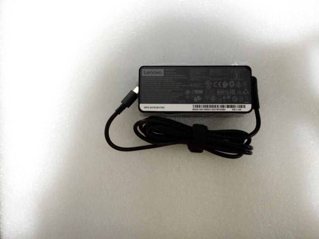 Lenovo FRU01FR026 65W Type-C Power Adapter – Black Indoor Charger for Home and Office