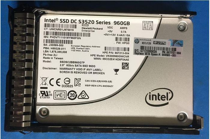 Hewlett Packard Enterprise 869580-001 Internal SSD 960GB 2.5" SATA III SFF