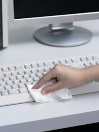 Durable 578802 Equipment Cleansing Wipes – 50 Biodegradable Plastic Surface Wipes