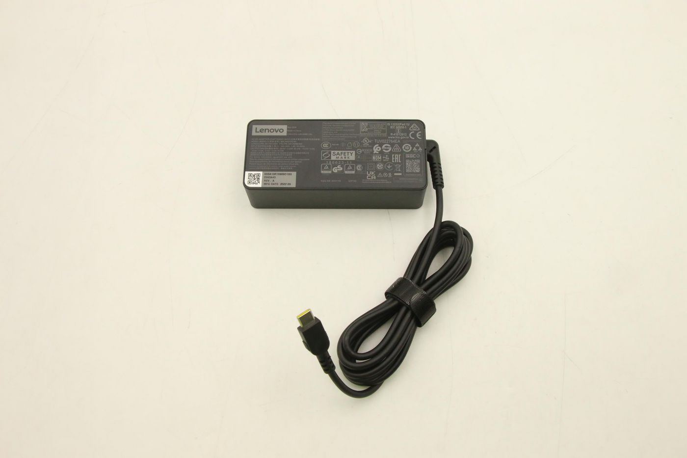Lenovo 5A10W86302 Power Adapter – 65W AC-to-DC, Adjustable Output, Black
