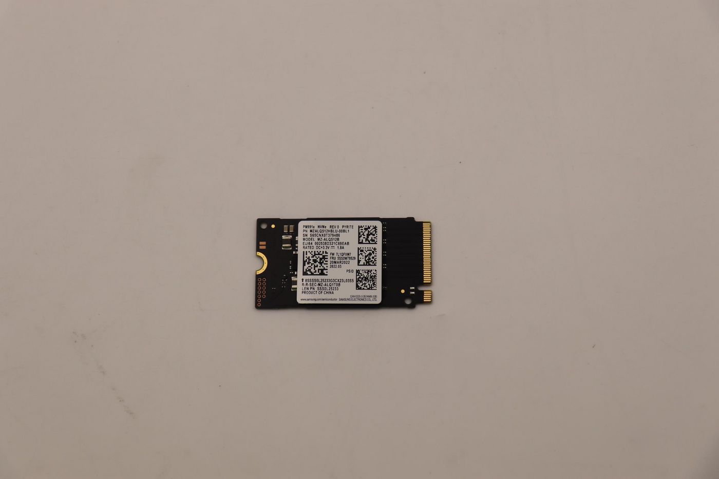 Lenovo 5SS0W79529 Internal SSD – M.2 2242 512GB PCIe 3.0 x4 NVMe