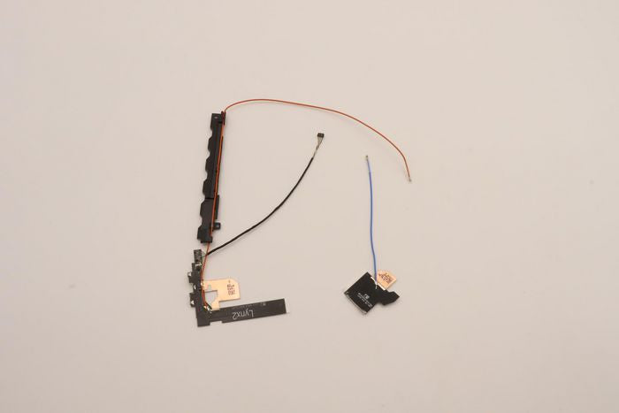 Lenovo 5A30Z88213 Antenna Kit – WWAN Wireless Signal Enhancement