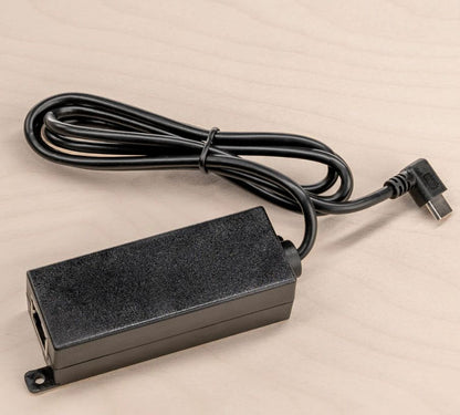 Heckler Design T519 PoE to USB-C Power and Data Adapter – Black, Fast Ethernet
