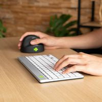 R-Go Tools RGOCOITWLWH Wireless Ergonomic Keyboard – White