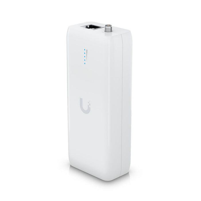 Ubiquiti UDB Wireless Bridging PoE Adapter – 5GHz, 866.7Mbps, UniFi Auto-Link