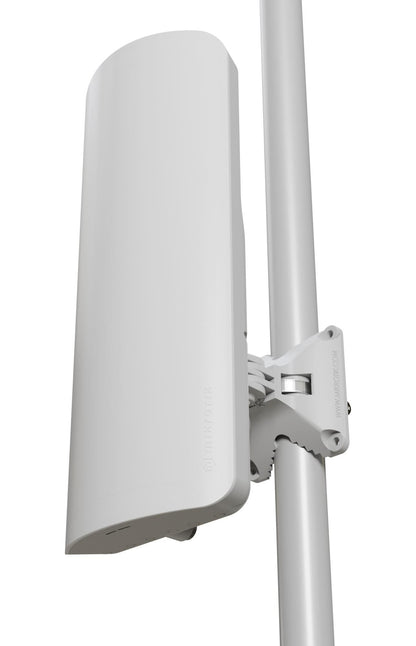MikroTik L22UGS-5HAXD2HAXD-15S Wireless Access Point – Wi-Fi 6, Dual-Band, 800 MHz