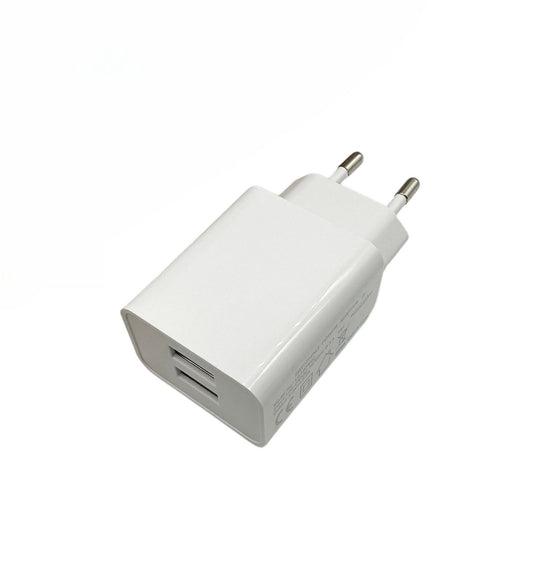 MicroConnect PETRAVEL44 Smart Device Charger 2USB 5V 2.4A 12W White