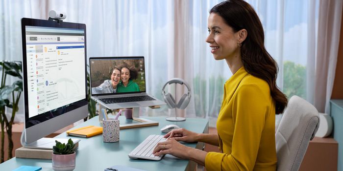 Logitech 920-012490 Wireless Keyboard – Compact UK Layout