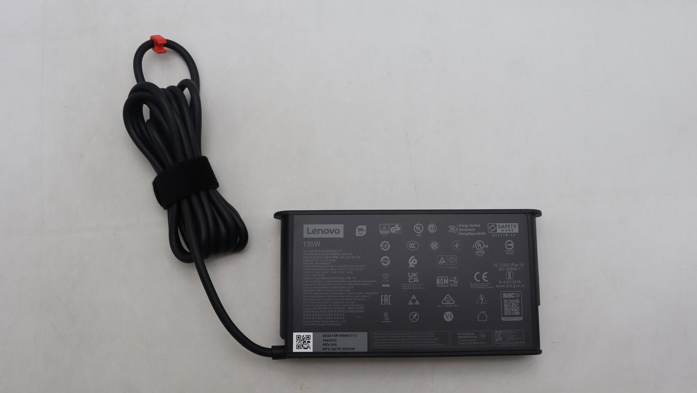 Lenovo 5A10W86327 Power Adapter 135W USB-C AC Charger Black