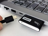 Omnikey RDU55200-00-000000 Smart Card Reader – USB-C Ultra-Compact Secure Authentication