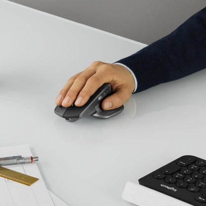 Logitech 910-005966 Wireless Mouse – RF 2.4GHz, 4000 DPI, Graphite, Rechargeable