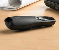 Logitech 910-001357 Wireless Presenter – Red Laser, 15m Range, 2x AAA