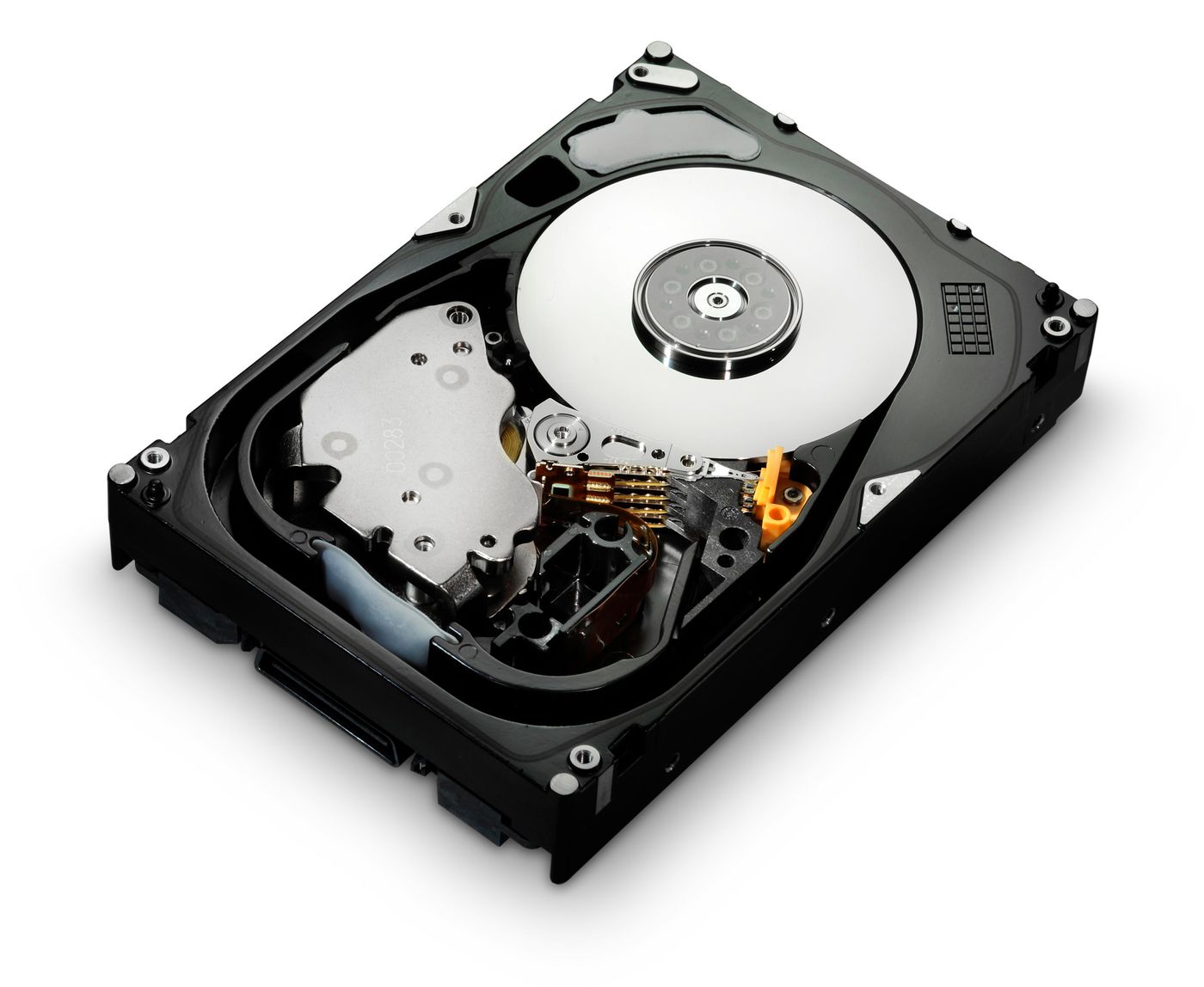 HGST HUS156045VLS600-RFB Internal Hard Drive – 450GB 15K RPM SAS 6Gb/s 64MB