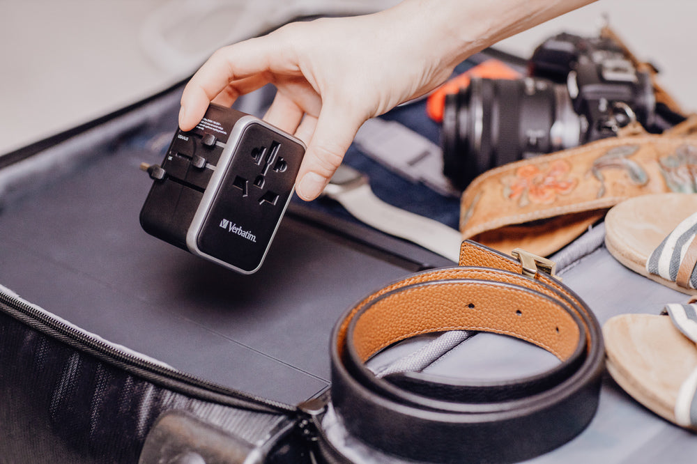 Verbatim 49546 Universal Travel Adapter – 61W 5-Port USB Charger