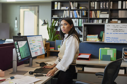 HP 6H1A5AA Ergonomic Vertical Mouse – Wireless, Rechargeable, 4000 DPI