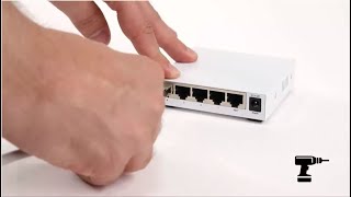 Axis 02101-002 Network Switch – Unmanaged PoE 4-Port Metal Housing